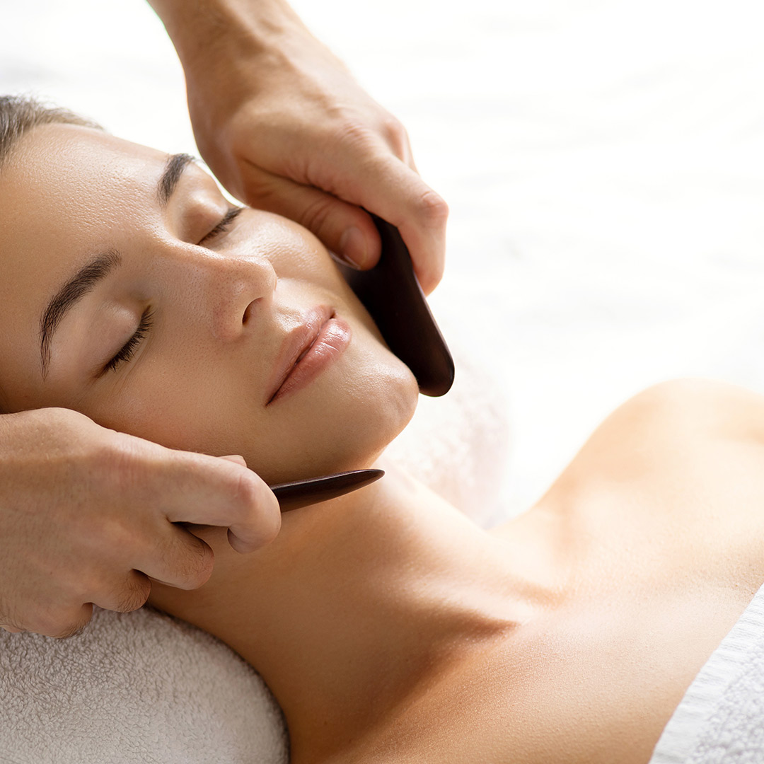 Facials & Skincare
Solutions